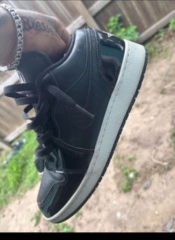 Jordan’s size 7