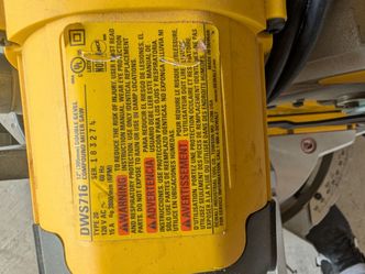 DeWalt DWS716 12-Inch Double Bevel Compound Miter Saw
