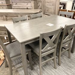 New Table & 6 Stools 🔥🔥 IN STOCK 