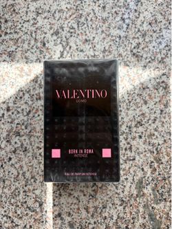 Valentino Born In Roma Intense 3.4fl.oz