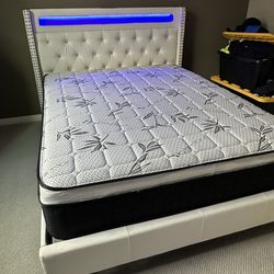 Full Size Mattress Pillow Top New