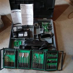 Hitachi Drill cordless w bits