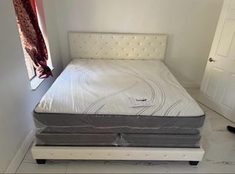 King mattress regular and box spring set (2pc - brand new)