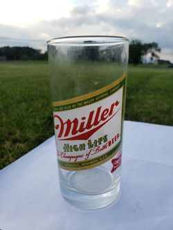 Vintage Miller High Life The Champagne Of Bottle Beer Glass 12oz 1970's