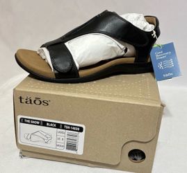 Brand New Taos The Show Sandal, Black