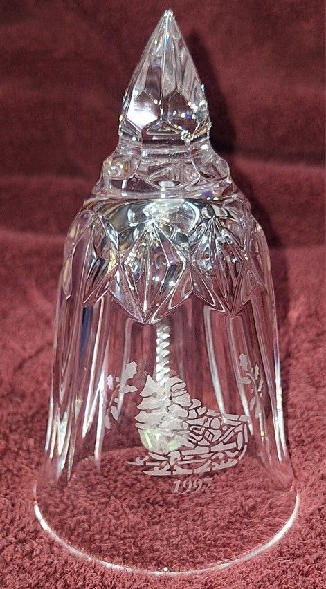 1997 Waterford Ireland Crystal Bell Songs of Christmas Jingle Bells C18P059