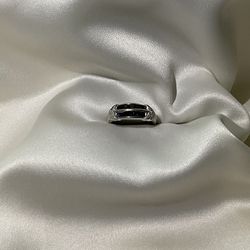 Vintage 9k Gold Sapphire & Diamond Ring