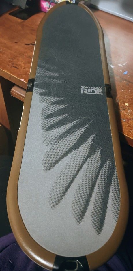 Wii Tonk Hawk Skateboard