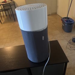 Blueair Air Purifier – Gently Used + Extra Filter Included