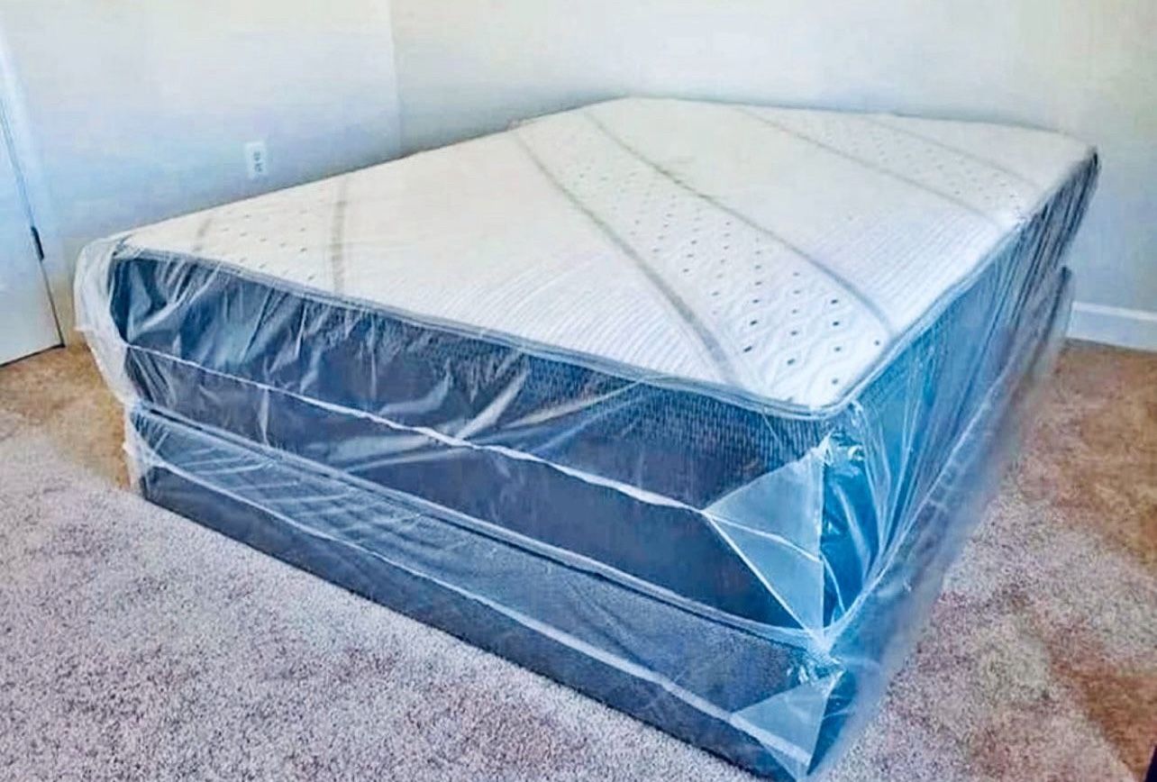 Set Queen Size Mattress Double Sided 10”Brand New In Plastic Delivery Available