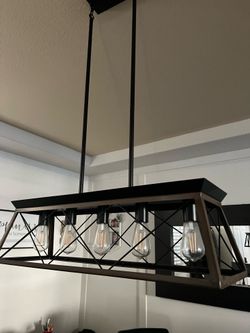 Farmhouse Chandelier - 5-Light Fixture