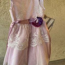 Girls Size 5 CHantilly Place Tulle / Lace Dress 