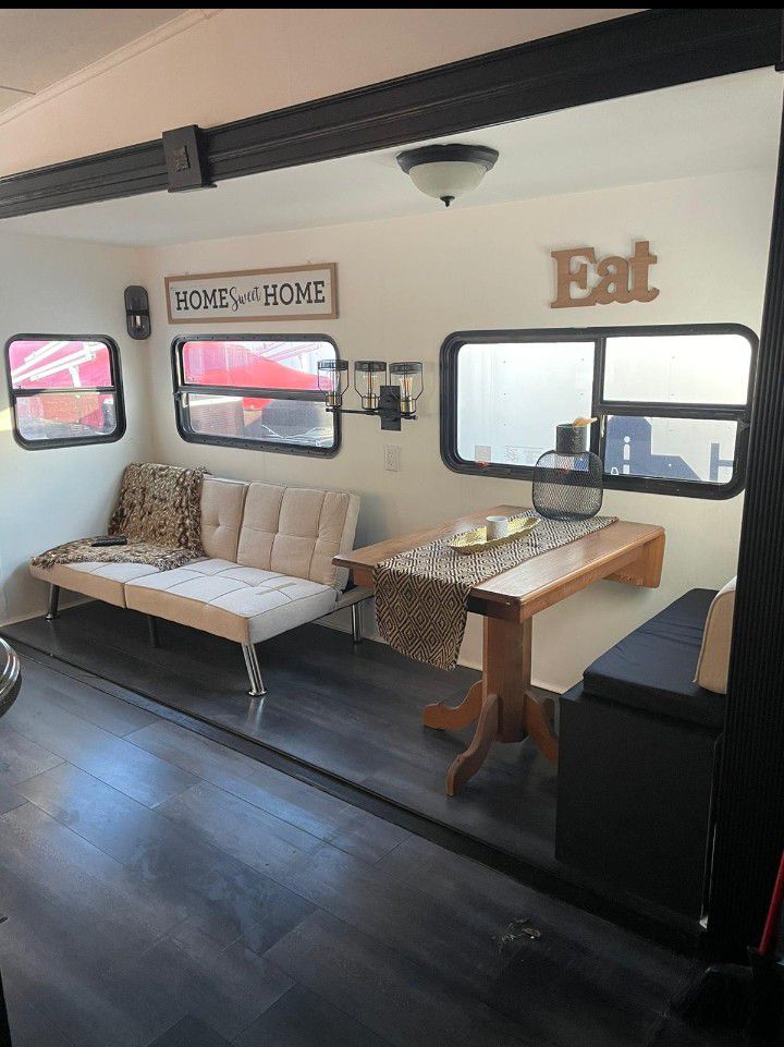 MODERN RENOVATED TINY HOME/RV FOR SALE