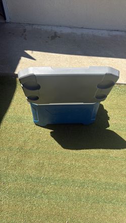Igloo Hard Cooler