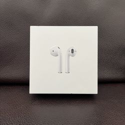 Apple AirPods First Generation 