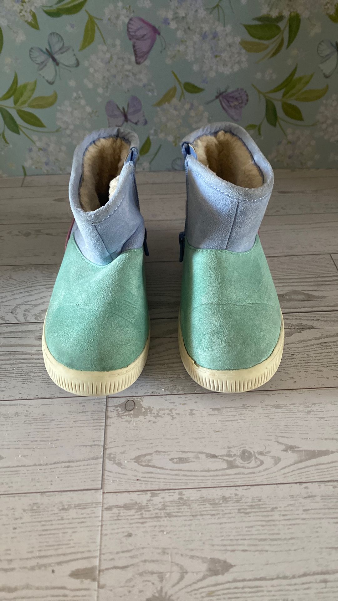 Girls Boots