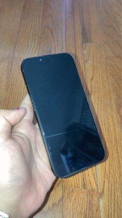 Apple iPhone 16e