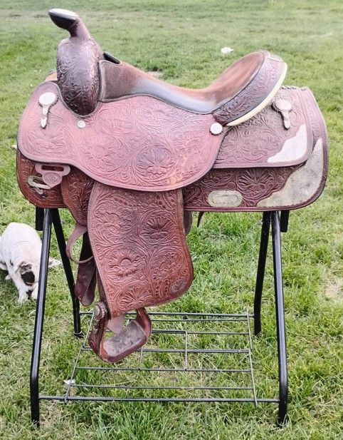 Circle Y Saddle