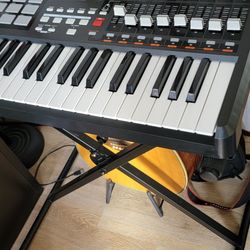 Piano Stand