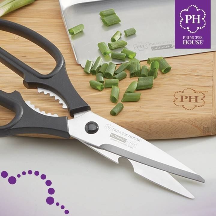 New Princess House Kitchen Scissors for Sale in Kerman, CA - OfferUp