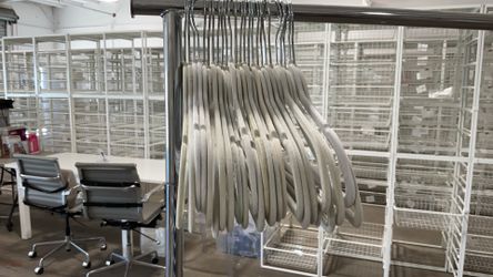 Non-Slip Velvet Hangers - Grey