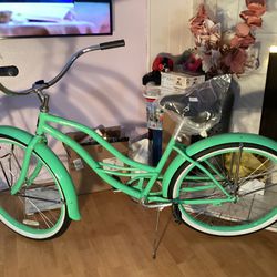 26” Beach Cruiser New Freedom Cycle San Diego Bike For Womens Excellent Condition $240