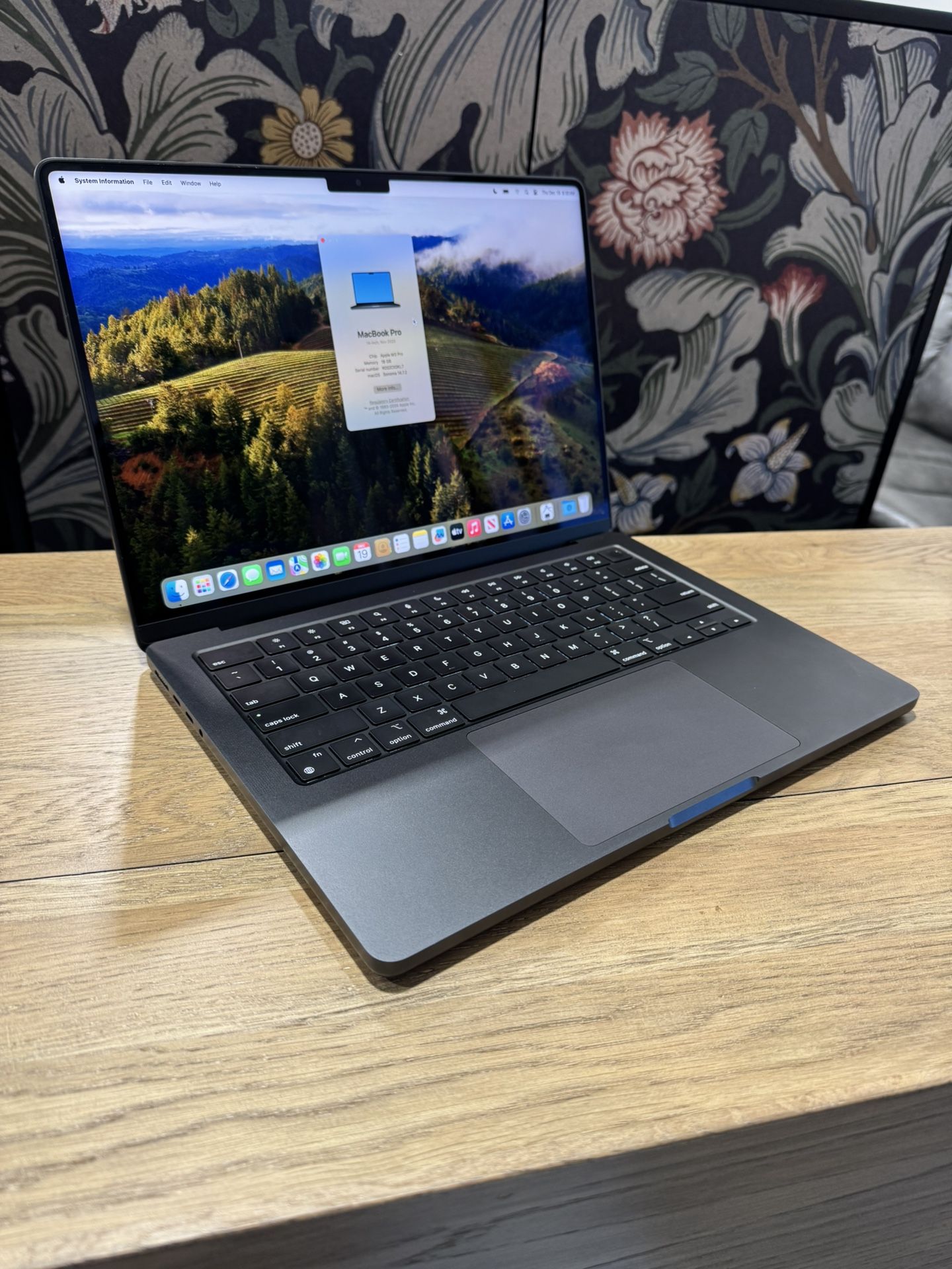 Apple 14” MacBook Pro M3 Pro Chip 18GB Ram 512SSD! Like new!