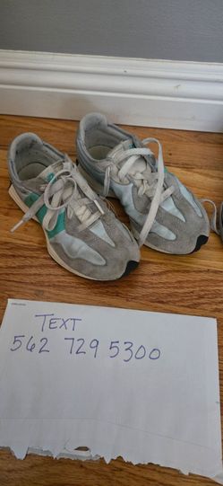 Girls New Balance 327 size 1