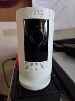 3  Ring Outdoor Cam Pl us, Battery  Security Cameras