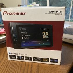 Pioneer Touch screen stereo