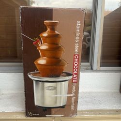 Stainless steel chocolate fondue fountain