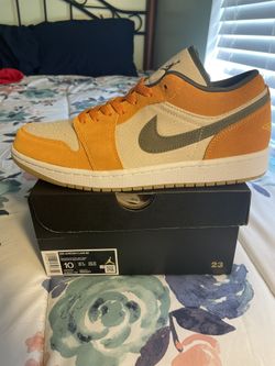 Jordan 1 Low SE Light Curry Size 10