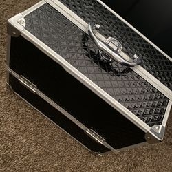 Makeup Storage Box With Key