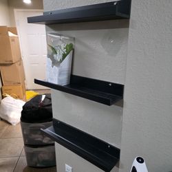 3 Nice Wall Shelves 