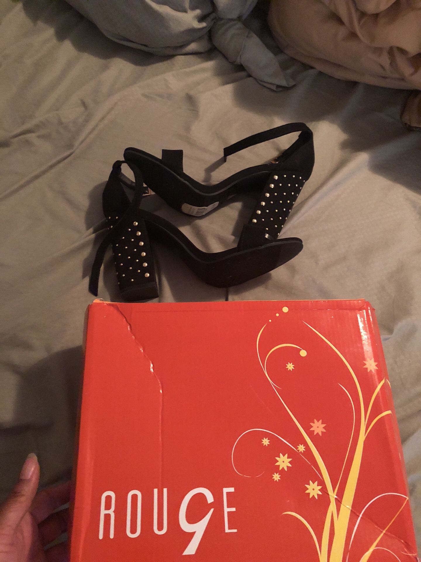 Practically new wire 1 time size 8.5