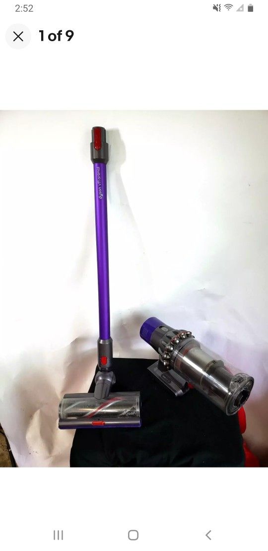 Dyson Cyclone V11 Animal Bagless Vacuum Cleaner Silver - Wand & Head NO CHARGER

