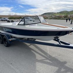 1988 Ski supreme 18’ skier