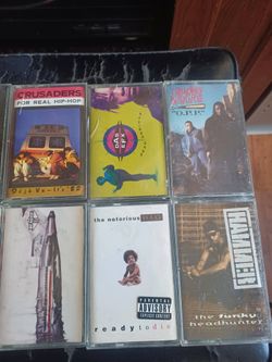VINTAGE HIP-HOP CASSETTE TAPES AND KENWOOD DOUBLE CASSETTE TAPE DECK $200 FINAL PRICE READ DESCRIPTION AND SEE ALL PICTURES