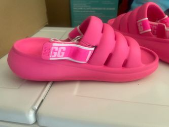 UGG Sport Yeah Sandals
