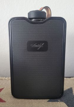 Davidoff Discovery Cigar Flask