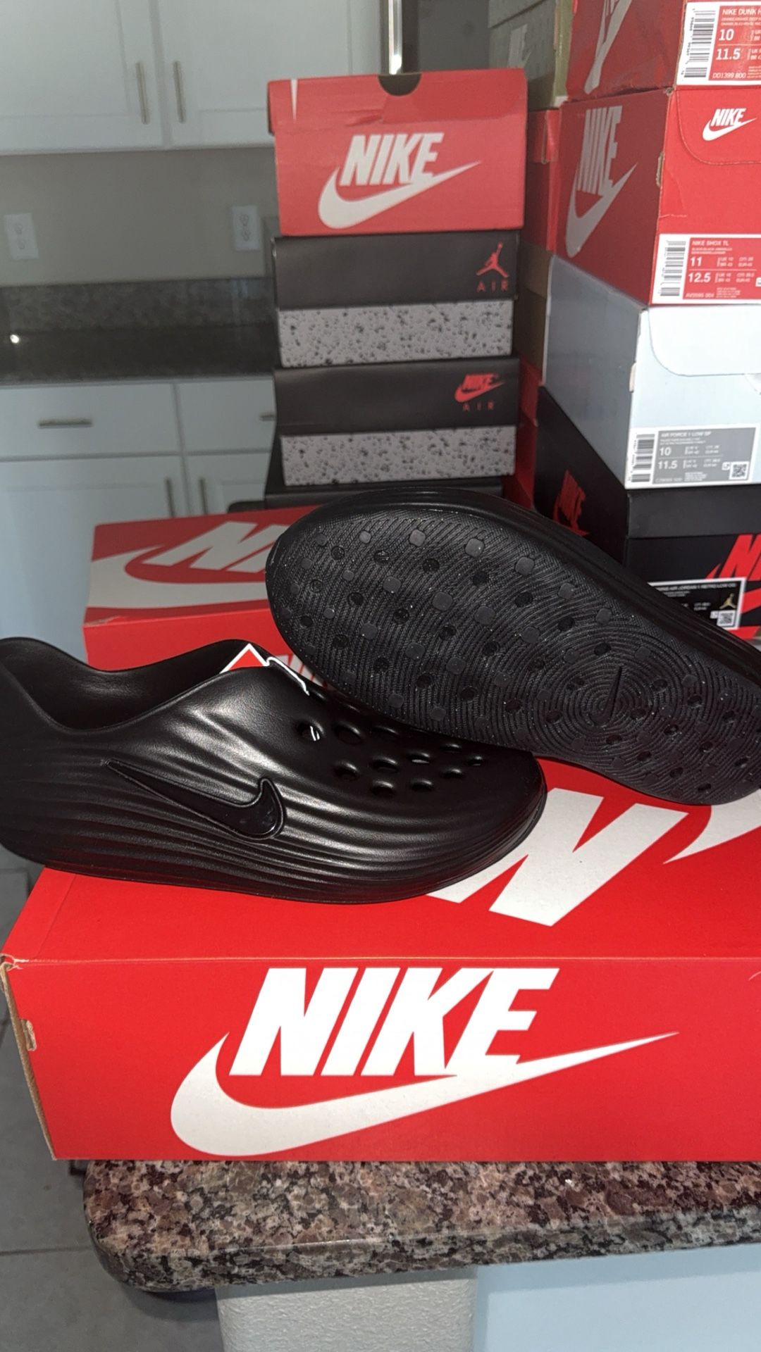 NIKE REACTX REJUVEN8