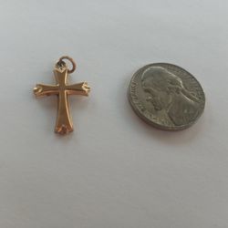 14kt Gold Cross Pendant. 0.49 Grams.