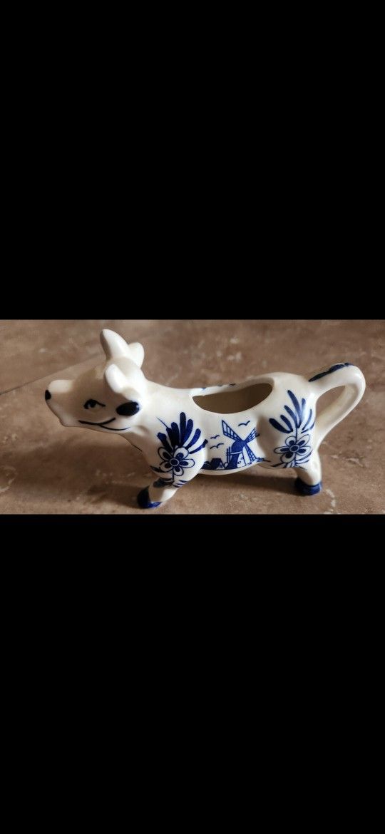 Mini Delft Cow Pitcher