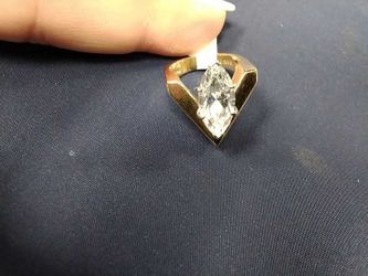 Women's Ring - Solitaire - Yellow Gold 14k (.585) 8.9 grams Size 5.5
