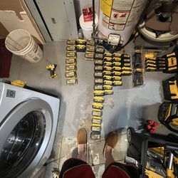 60v & 20v Dewalt Batteries 