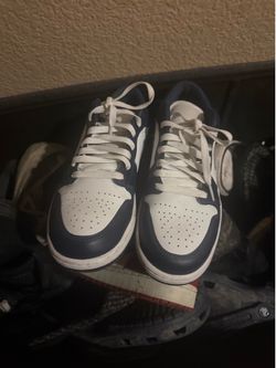 Nikes size 9 worn like 3 times