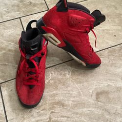 Nike Air Jordan 6 Retro "Toro Bravo" sneakers Size 10