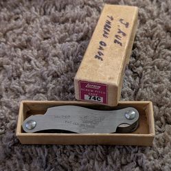 Vintage Lufkin No. 74C Screw Pitch Gage Saginaw, Mich. U.S.A. In Original Box