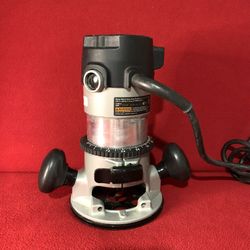 Porter Cable 690LR 6902 Router with 1001 Base 