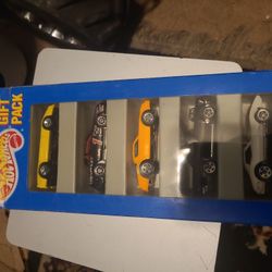 Hotwheels Cars 5 Pack 
